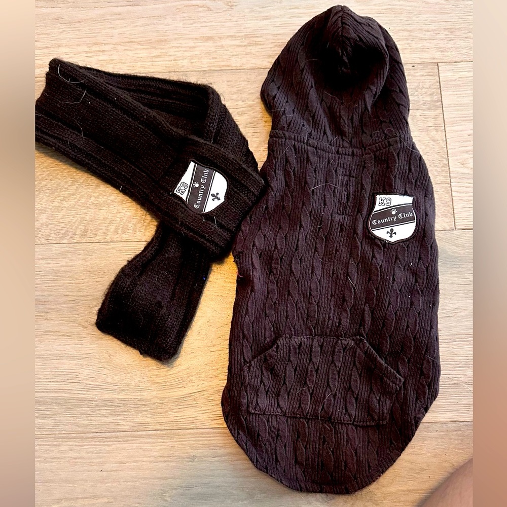 Reversible dog coat